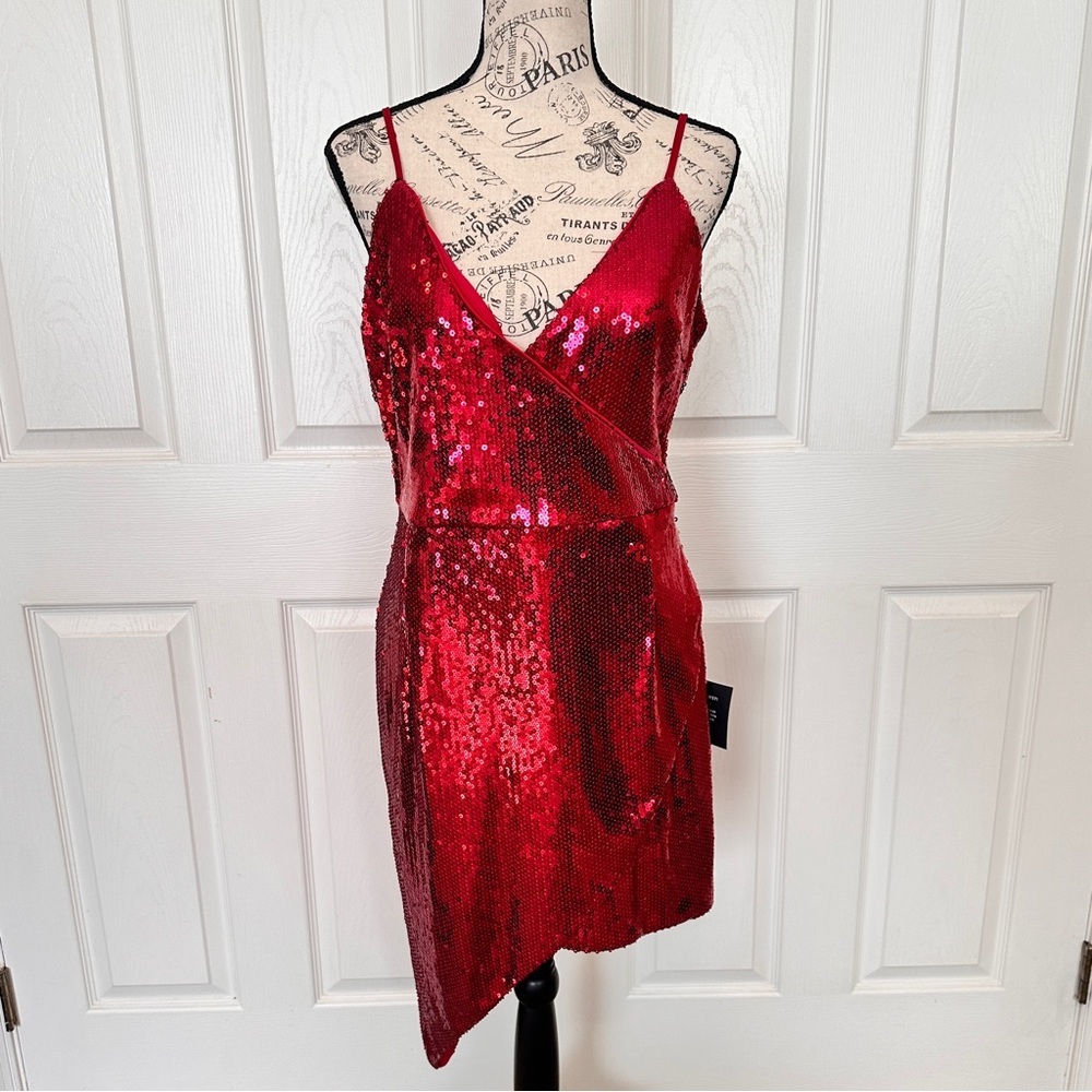 Lulus‎ Below the Stars Wine Red Sequin Asymmetrical Bodycon Dress Size Large NWT - Picture 3 of 9
